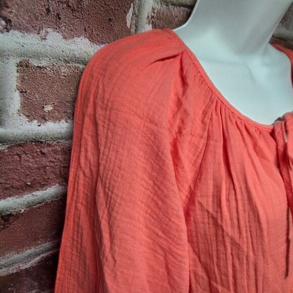 Effortless Everyday Style – Universal Thread Gauze Cotton Top (XS Coral) - Picture 4 of 6